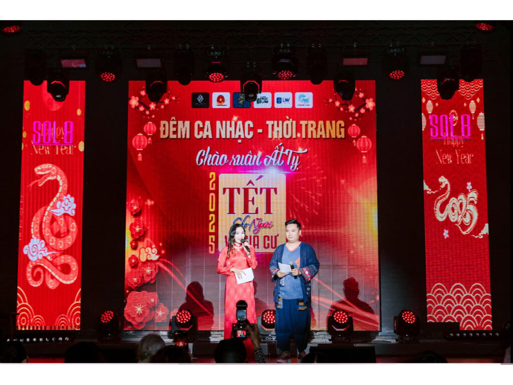 Show-ca-nhac-ao-dai-David-Le